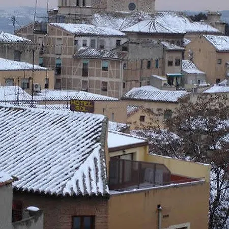 Отель Sol