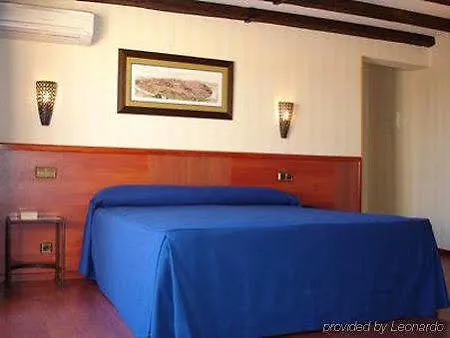 Sol Szálloda Toledo